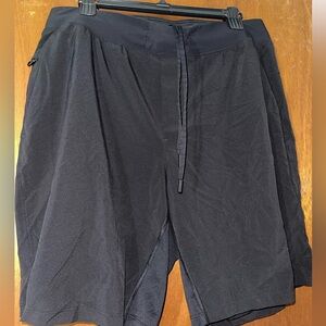 Lululemon Athletica Black Athletic Shorts Unlined Lightweight Design Mens XL